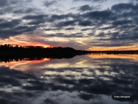 Auringonlasku 
